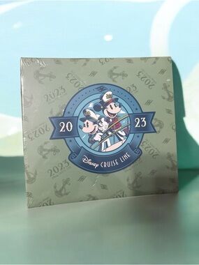 Disney Cruise Line Photo Album 2023- New Sealed- Mickey & Minnie- DCL Souvenir
